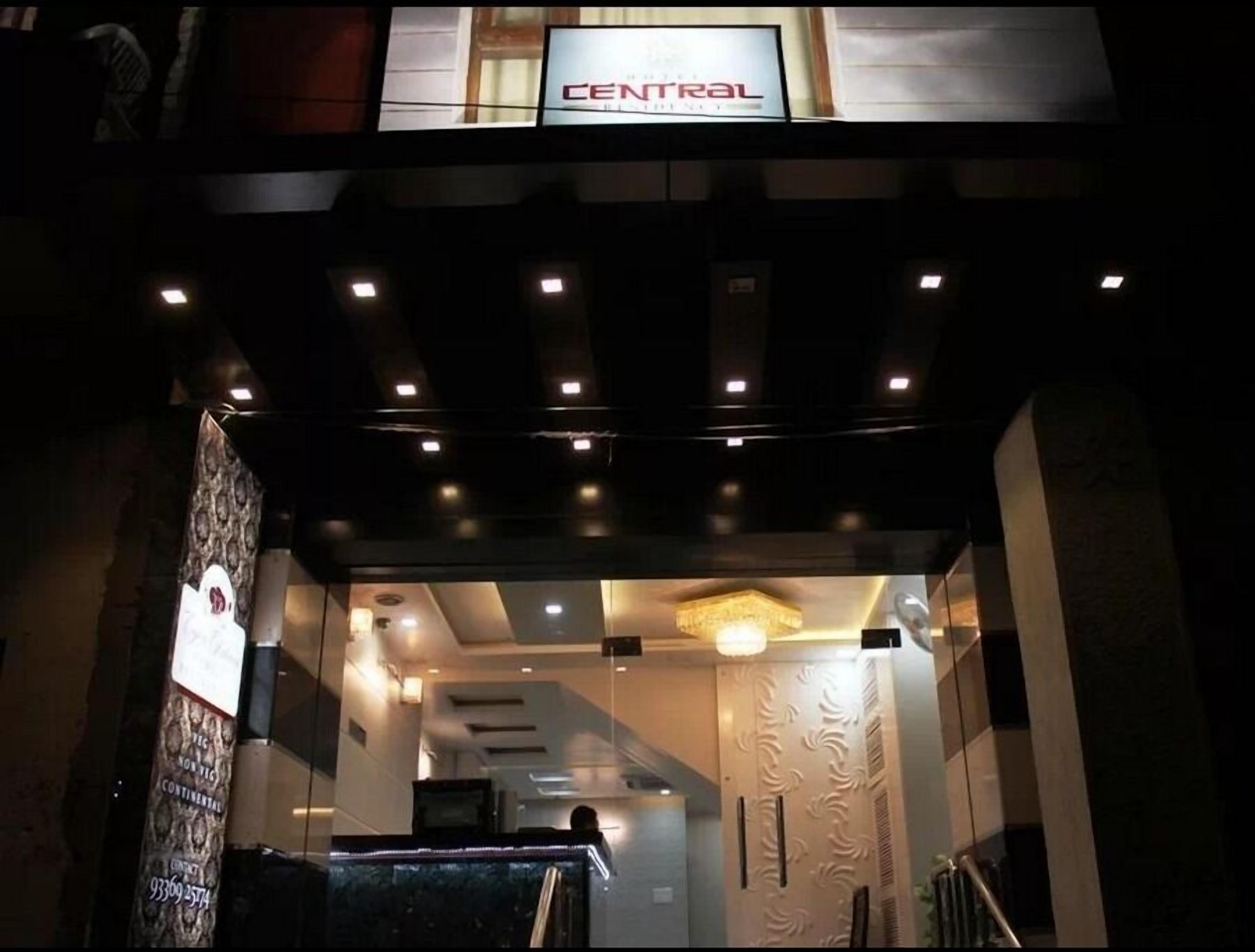 Hotel Central Residency — Zdjęcia 3
